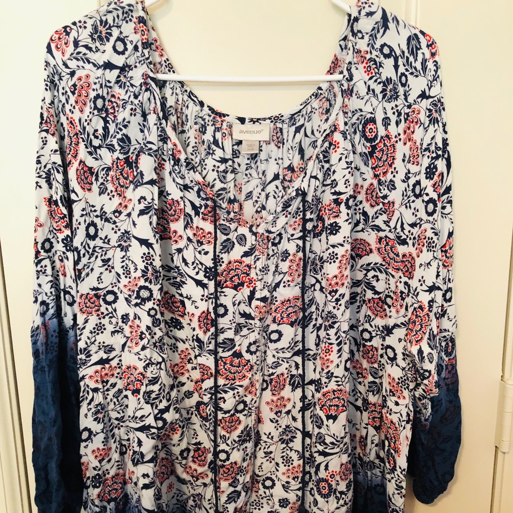 Floral Top (Avenue)